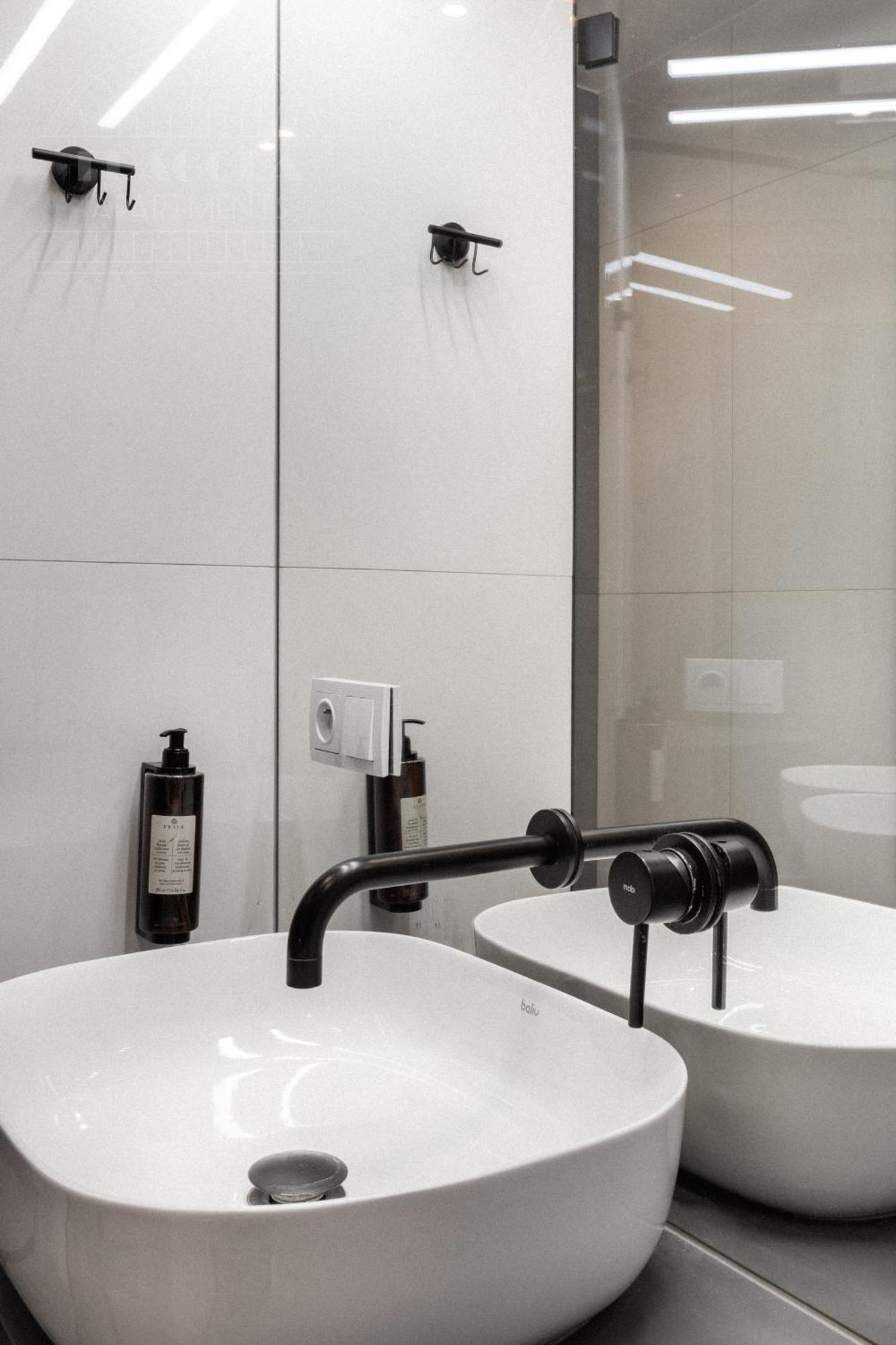 Artsquare Fragola Apartments - City Center Kazimierz Krakow Ngoại thất bức ảnh